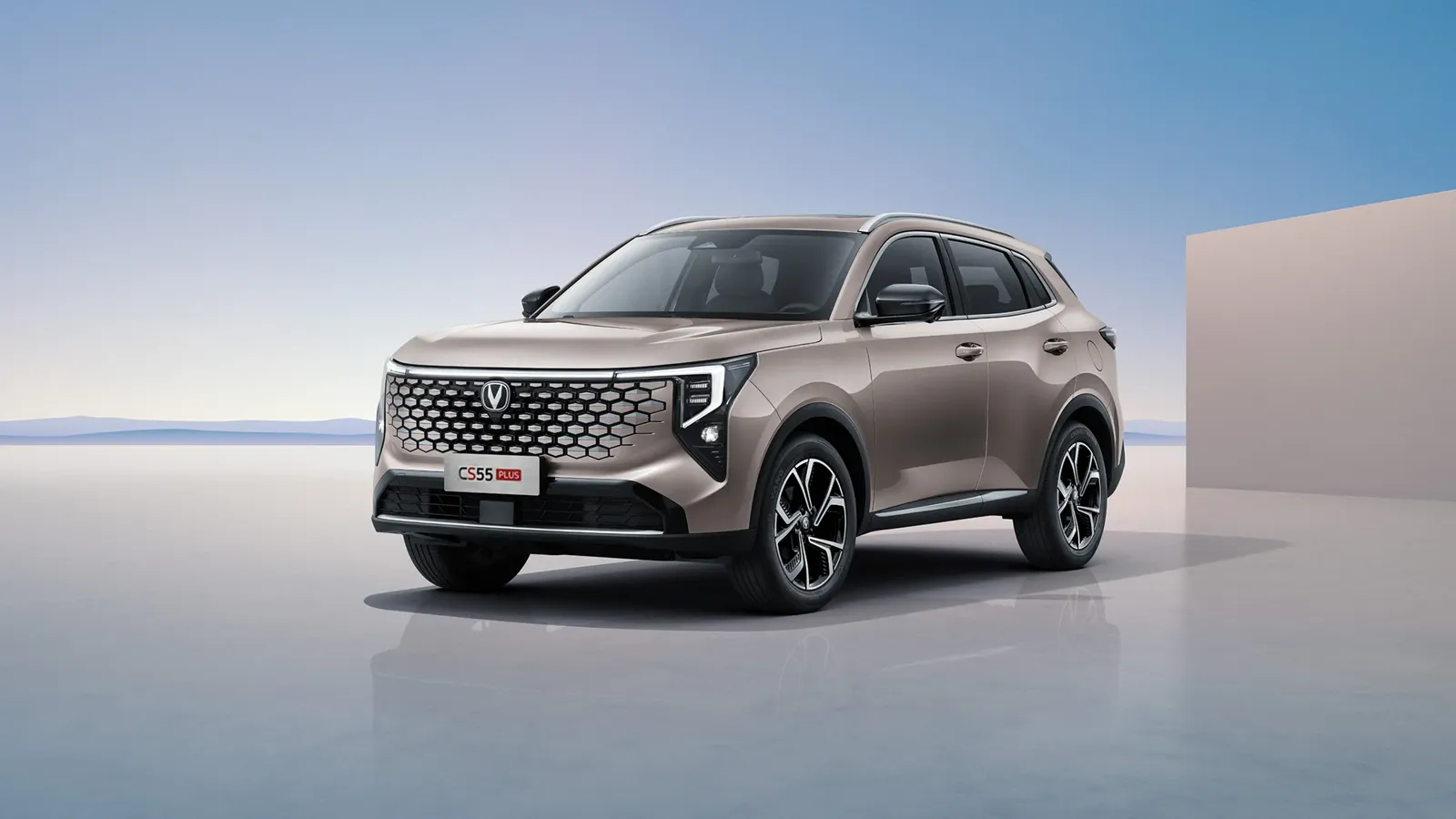 2025 Changan CS55 PLUS — Compact SUV for export