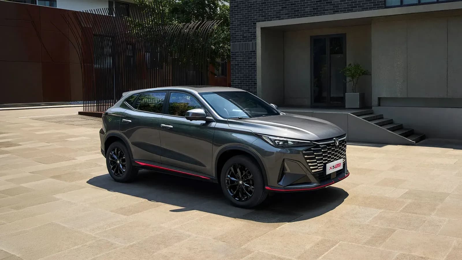 Changan X5 PLUS compact SUV, often shipped in mixed containers with the CS55 PLUS